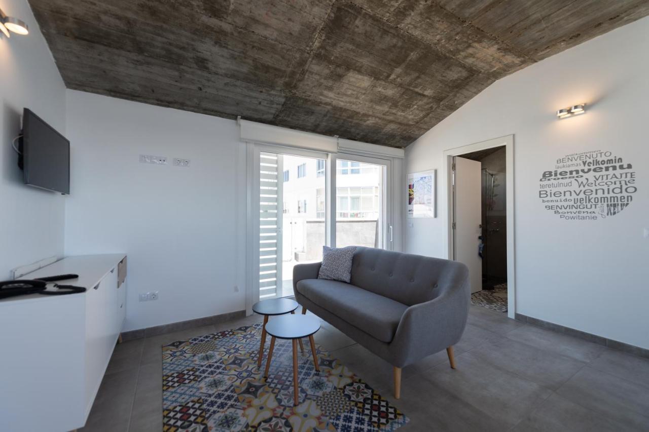 Durmiendo Sobre El Mar, Vivienda Los Riscos Telde Bagian luar foto